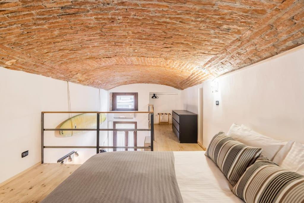 Apartamento Casa Surf Loft A 3 Minuti Dal Centro Di Torino Exterior foto